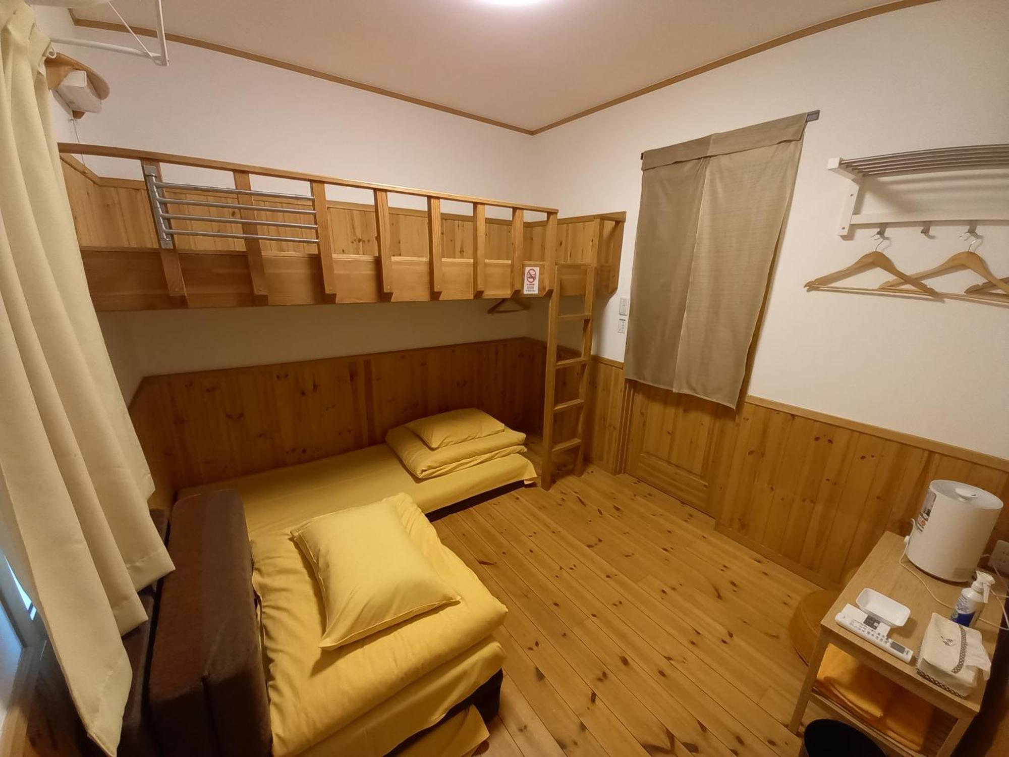 Orange Cabin Inn Far From Station Fujikawaguchiko Extérieur photo